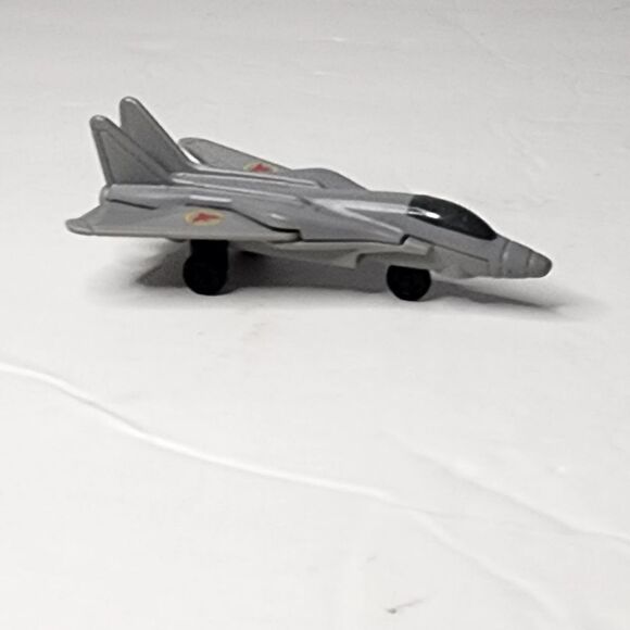 Matchbox Top Gun GPF95 swing wing - Picture 2 of 6